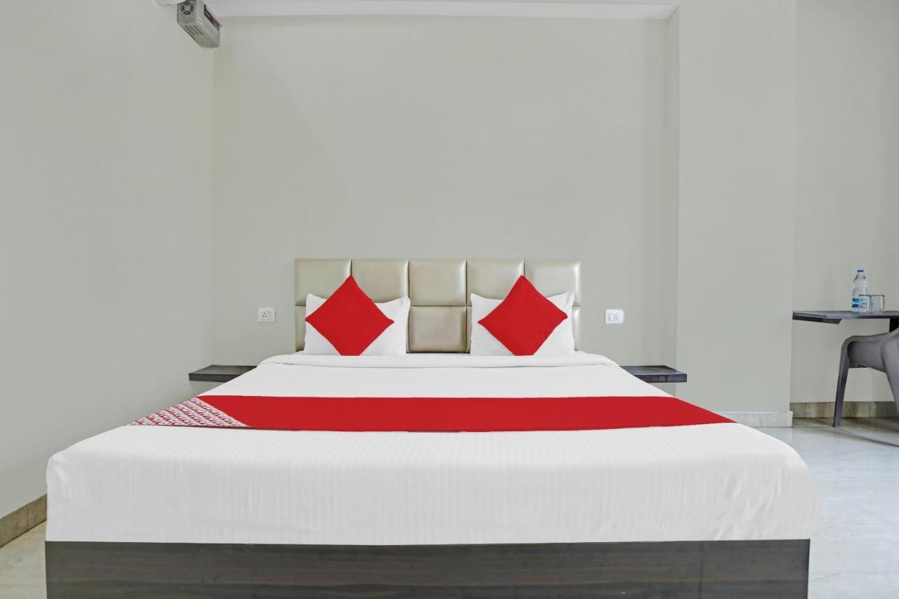 Oyo Flagship 80971 The Lime Tree Bareilly Eksteriør bilde